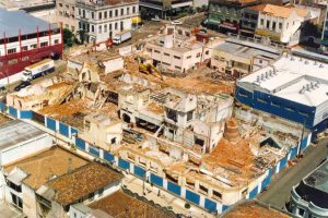 Demolição da Adriática (década de 1990)