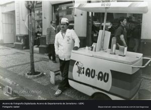 Vendedor ambulante de cachorro quente (1990)