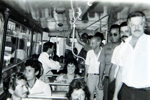 Inauguração da linha de ônibus São Francisco (década de 1980)