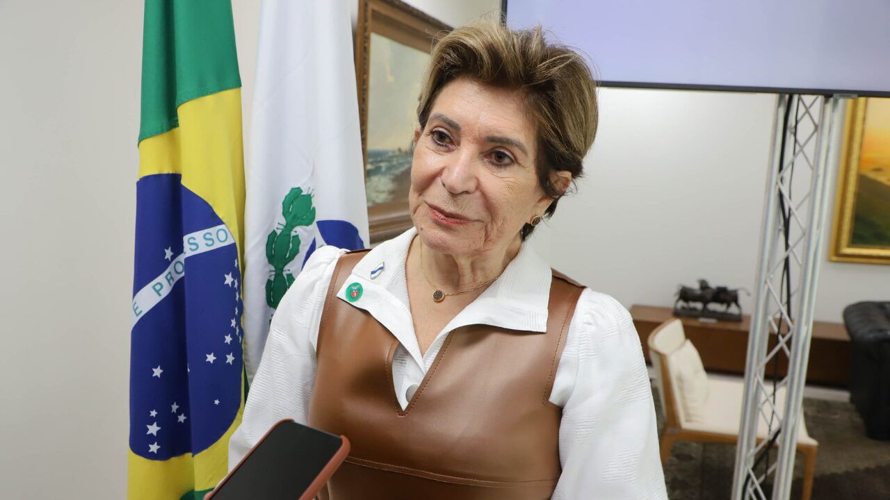 Prefeita veta projeto que criava vagas exclusivas para advogados em Ponta Grossa