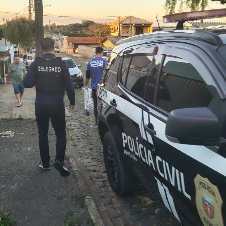 Feto é encontrado enterrado no quintal de residência na região do Jardim Carvalho
